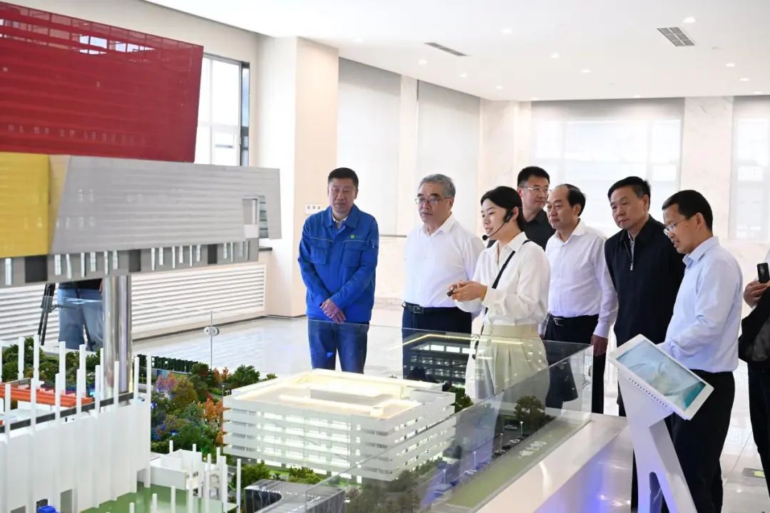 全国政协副主席朱永新调研优发娱乐·(国际)官方网站通州项目