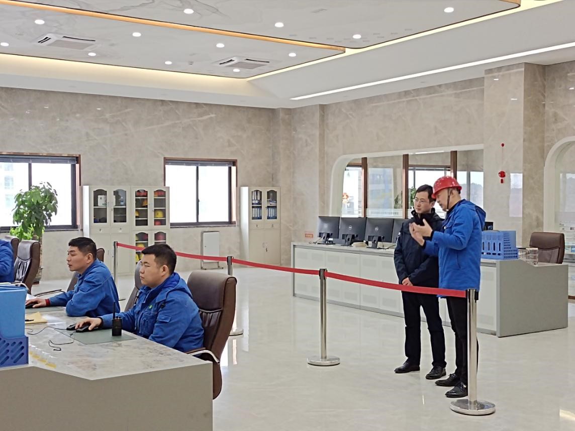 优发娱乐·(国际)官方网站集团领导到下属项目公司开展新春慰问
