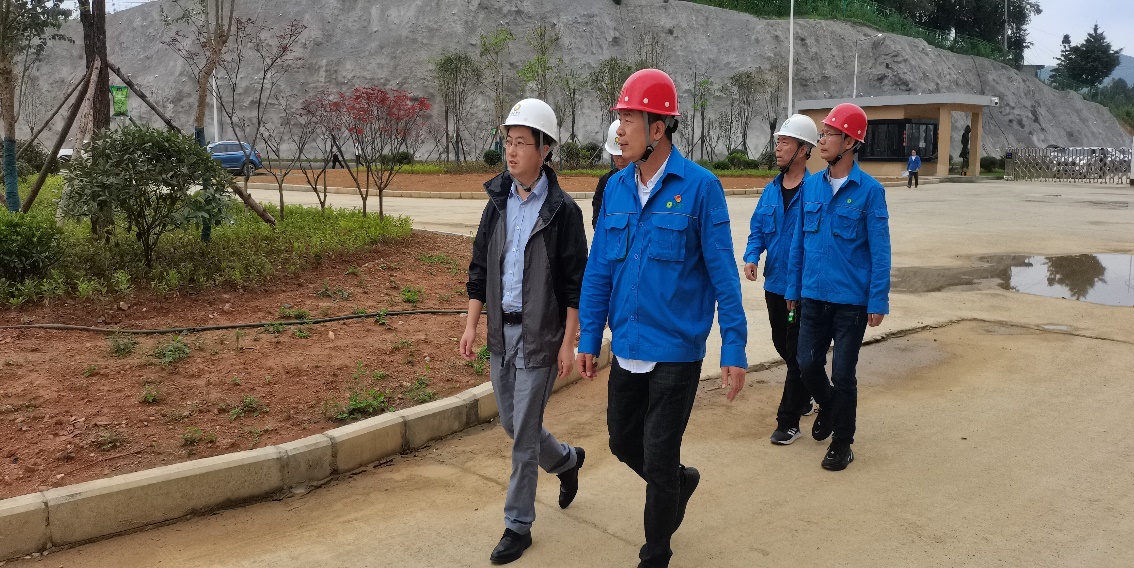 优发娱乐·(国际)官方网站集团纪委到安顺和金沙公司调研，开展廉洁从业专题培训及专项检查